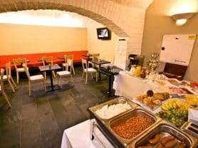 Подарите себе отдых в Чехии! ✈ Большой выбор горящих туров и путевок в Чехию от туроператора All-Czech. ✓Оптимальные цены. Звоните сейчас ☎ (044) 592-68-22