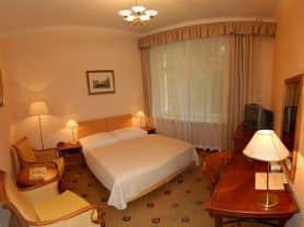 Подарите себе отдых в Чехии! ✈ Большой выбор горящих туров и путевок в Чехию от туроператора All-Czech. ✓Оптимальные цены. Звоните сейчас ☎ (044) 592-68-22