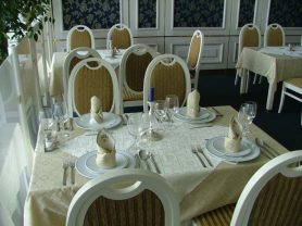 Подарите себе отдых в Чехии! ✈ Большой выбор горящих туров и путевок в Чехию от туроператора All-Czech. ✓Оптимальные цены. Звоните сейчас ☎ (044) 592-68-22