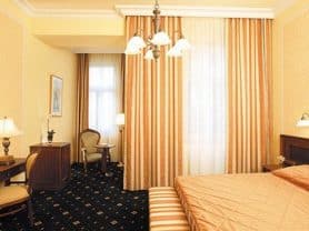 Подарите себе отдых в Чехии! ✈ Большой выбор горящих туров и путевок в Чехию от туроператора All-Czech. ✓Оптимальные цены. Звоните сейчас ☎ (044) 592-68-22