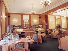 Подарите себе отдых в Чехии! ✈ Большой выбор горящих туров и путевок в Чехию от туроператора All-Czech. ✓Оптимальные цены. Звоните сейчас ☎ (044) 592-68-22