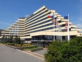 Подарите себе отдых в Чехии! ✈ Большой выбор горящих туров и путевок в Чехию от туроператора All-Czech. ✓Оптимальные цены. Звоните сейчас ☎ (044) 592-68-22